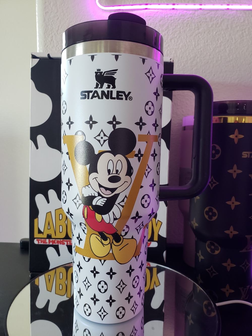 Mickey Mouse White & Gold Travel Mug – Insulated Water Bottle